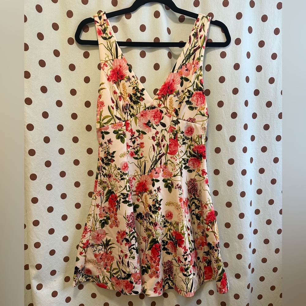Monteau Floral Print V-neck Sundress, Size Medium, Gently Used